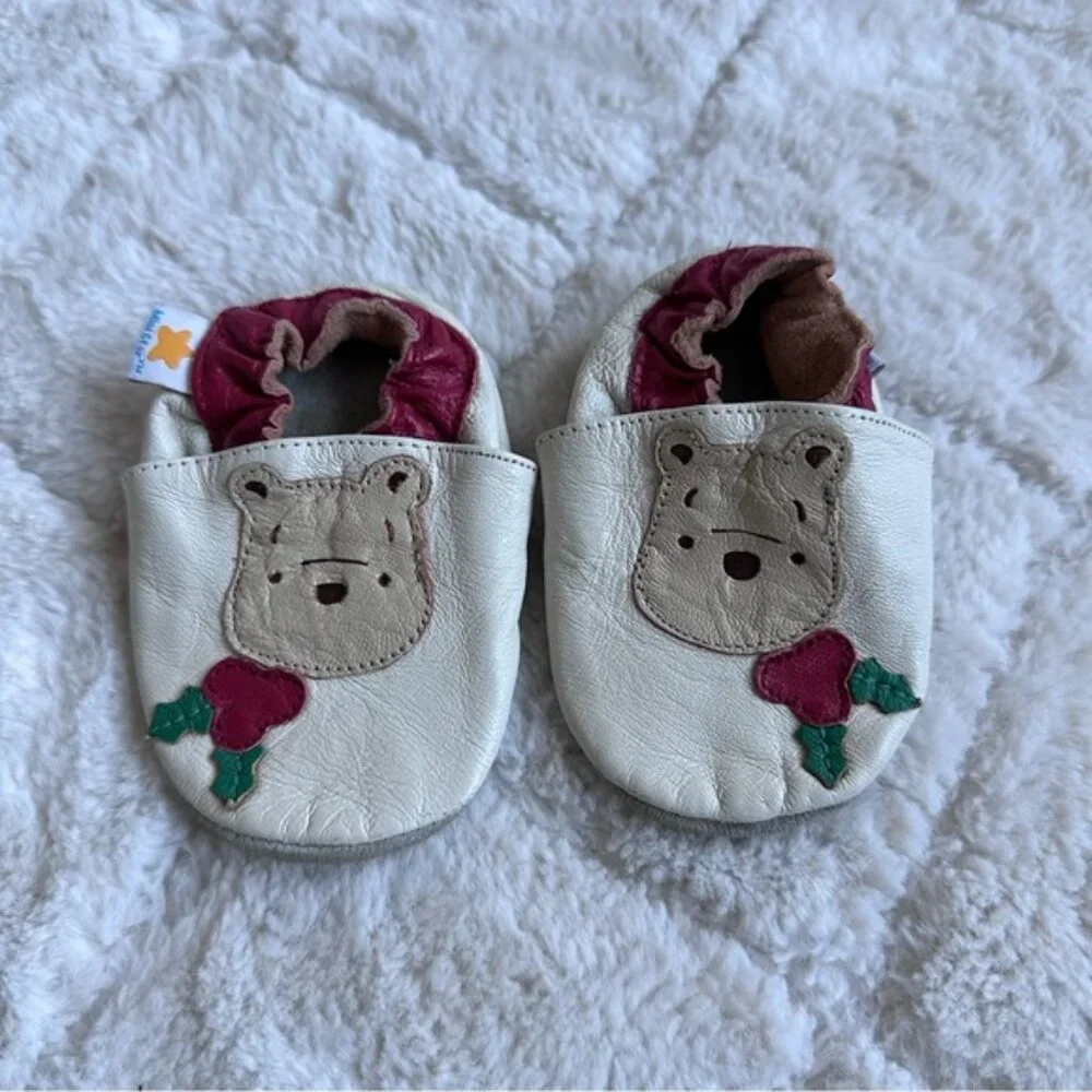 Mini Star X Disney | Winnie The Pooh Leather Infant Shoes | Size Small (0-6M)